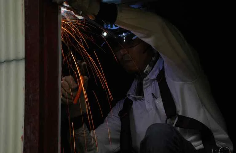 鹿児島のシャッター修理、夜間対応で安心のサービスを提供！